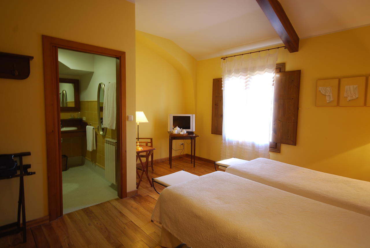 Hotel Del Verde Al Amarillo Penasrubias de Piron Εξωτερικό φωτογραφία